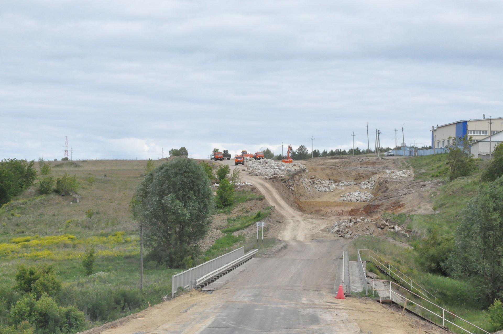На Колосовской трассе ведётся второй этап строительства дороги